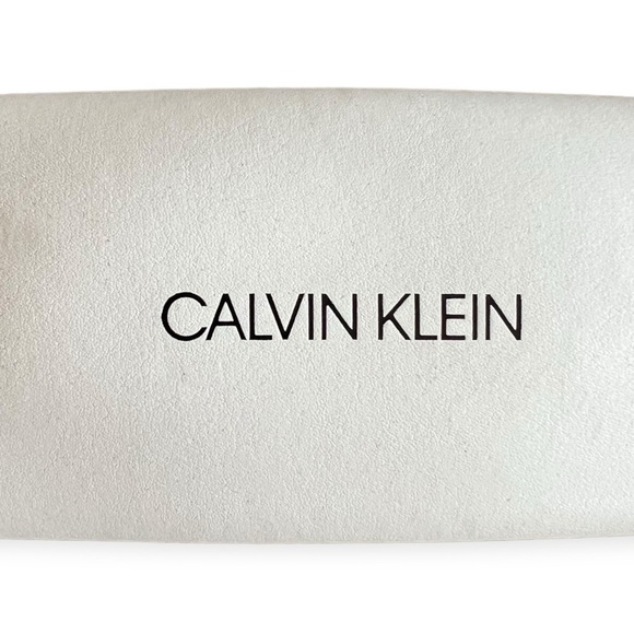 Calvin Klein white case hard eyeglasses case - Picture 5 of 5